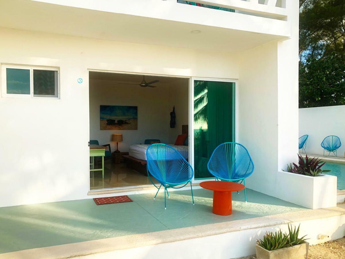 Playa 55 Beach Escape - Adults Only Guesthouse Celestun Exterior photo